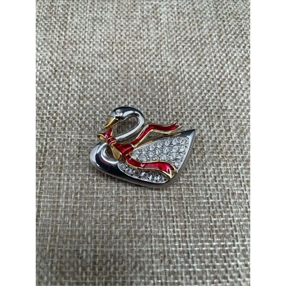 Vintage Brooch Swarovski Logo Swan Rhodium plated Swarovski Pave Crystals - Picture 2 of 8